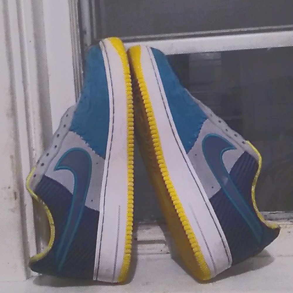 Nike shoes